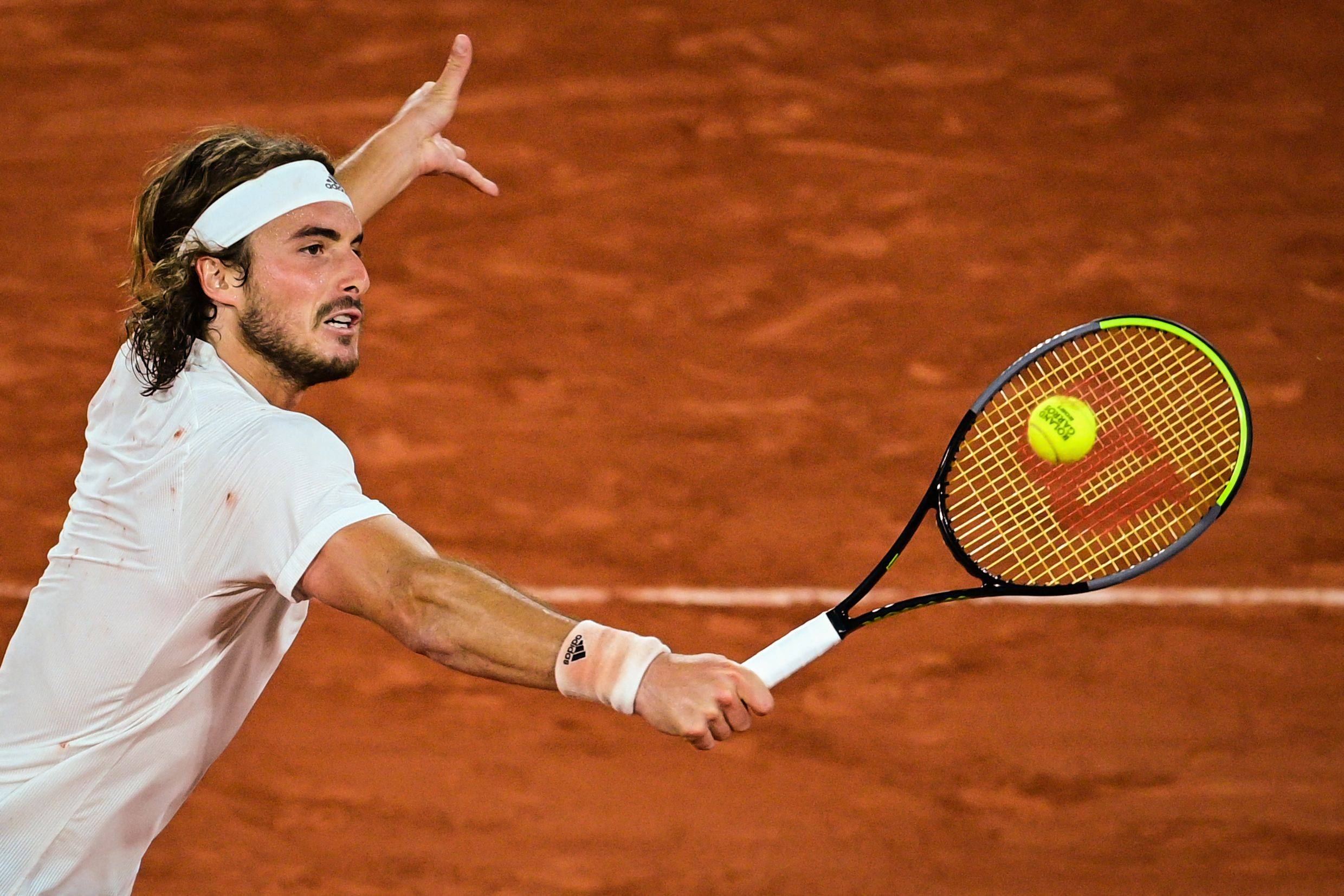 法网鏖战ATP总决赛，西西帕斯点燃赛场