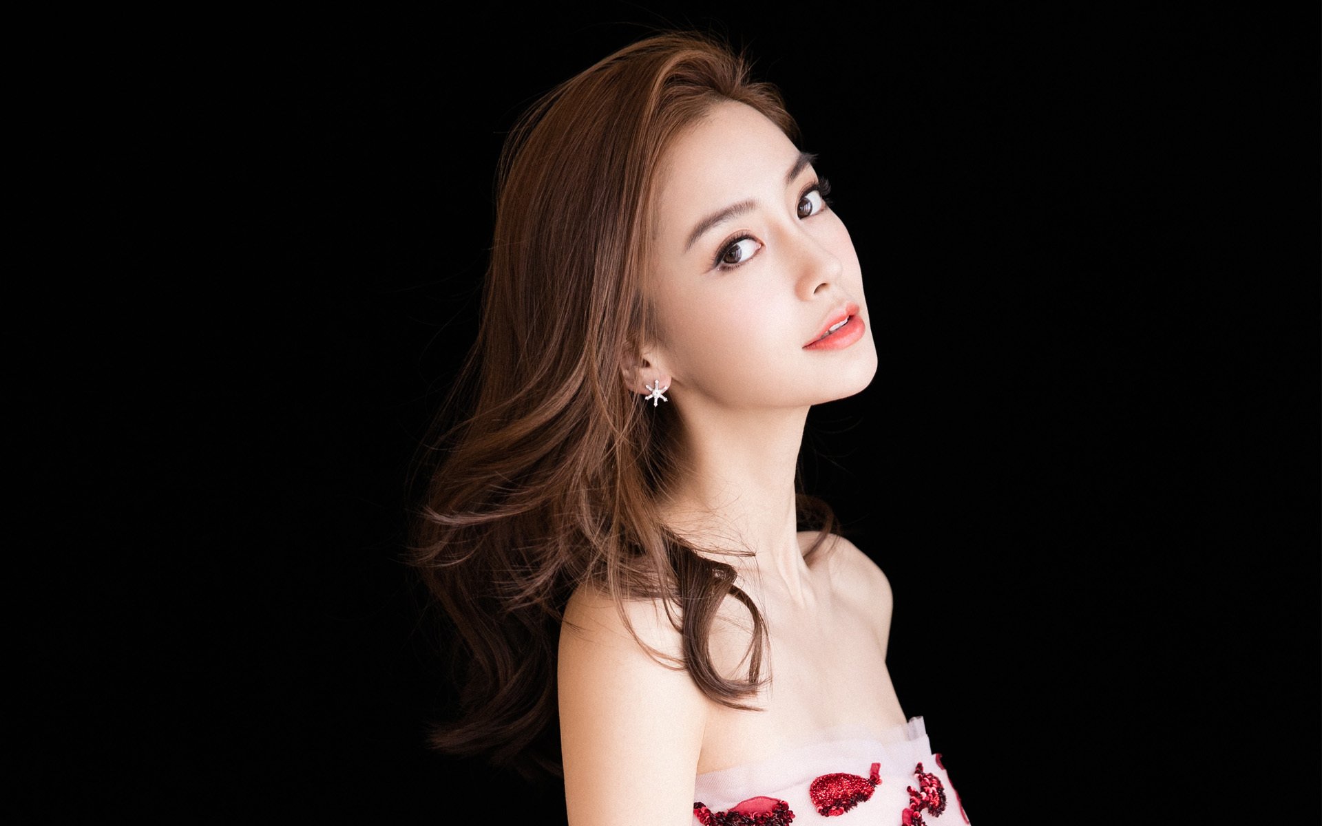 姆巴佩的奥地利时刻,一场节奏碾压下的世界杯生死战